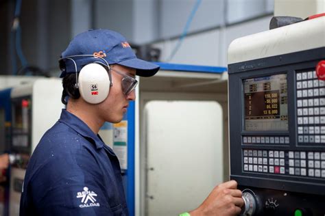 operador torno cnc salario|Operador de Torno CNC: O que faz, Salário, Formação .